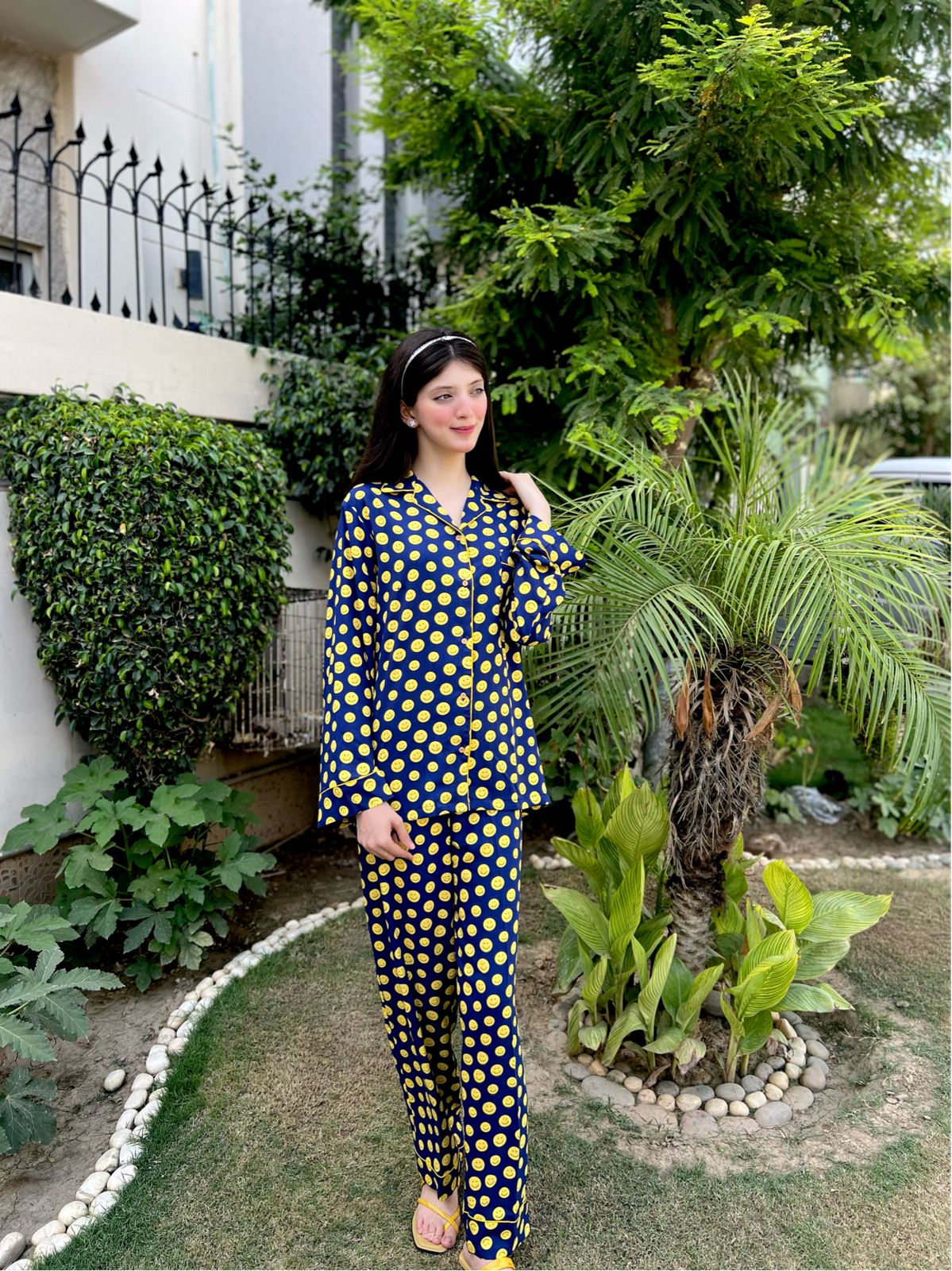 Smilies Print 2-Piece Stitched Sleepwear