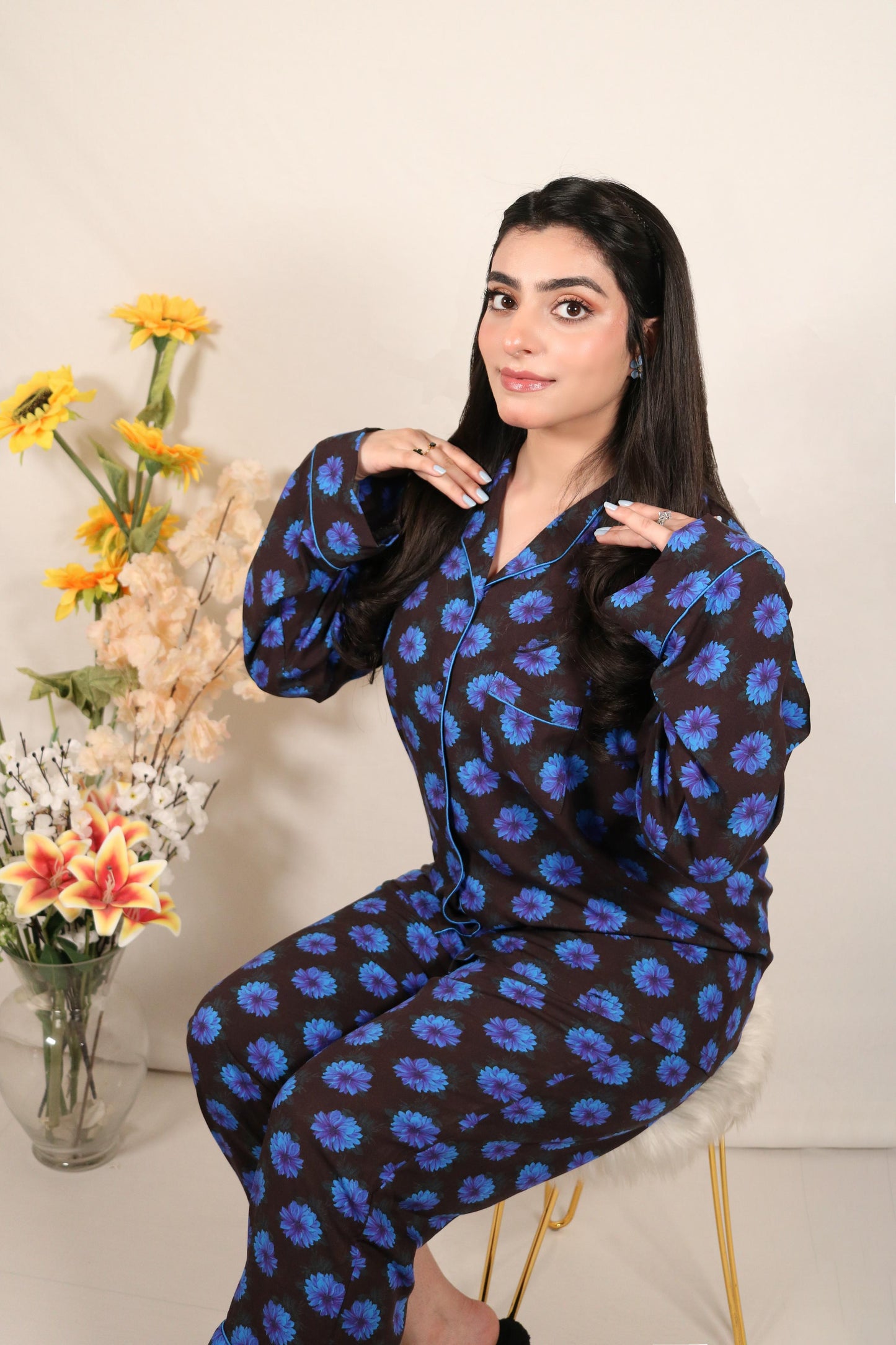 Blue Sunflower 2-Piece Stitched Sleepwear