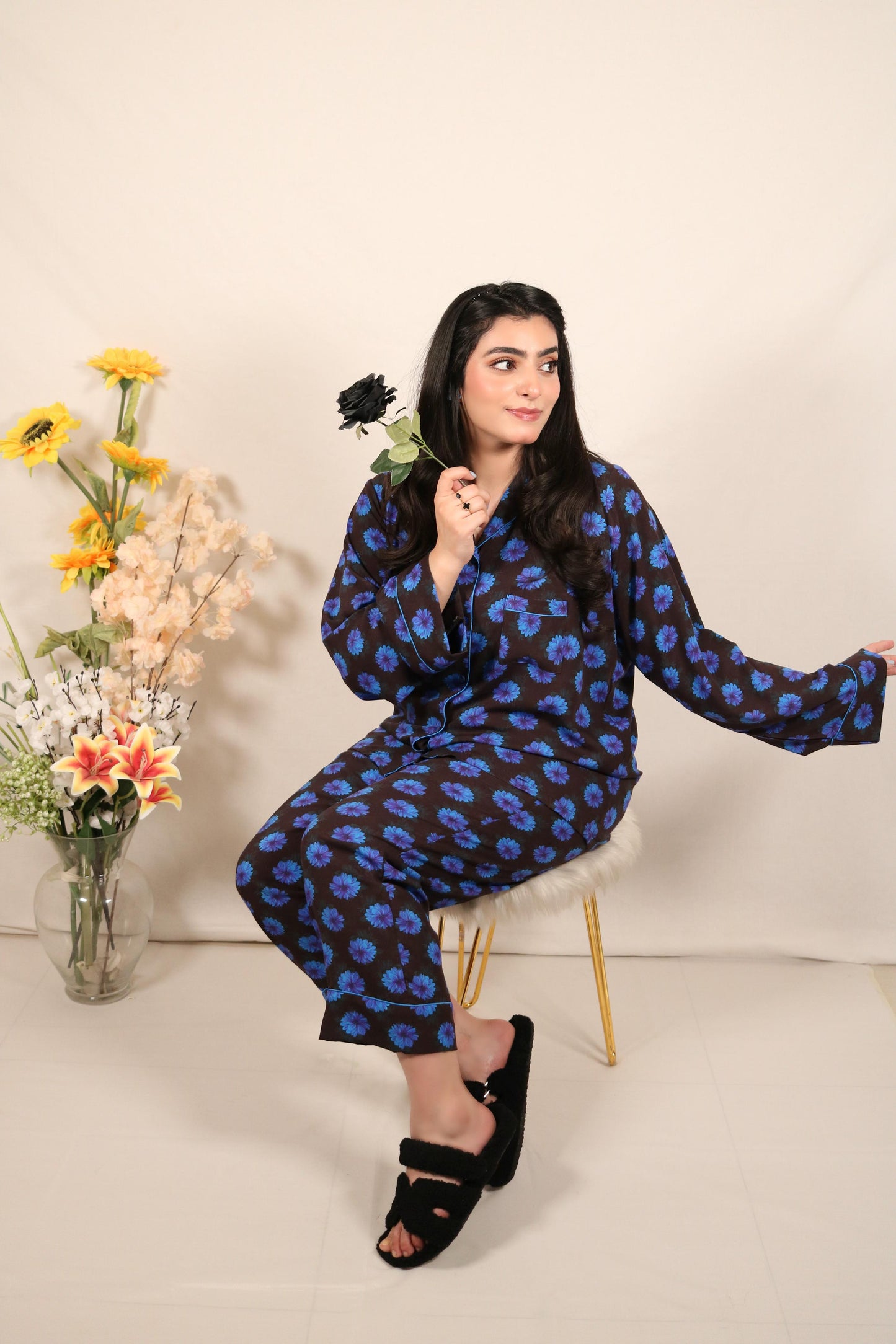 Blue Sunflower 2-Piece Stitched Sleepwear