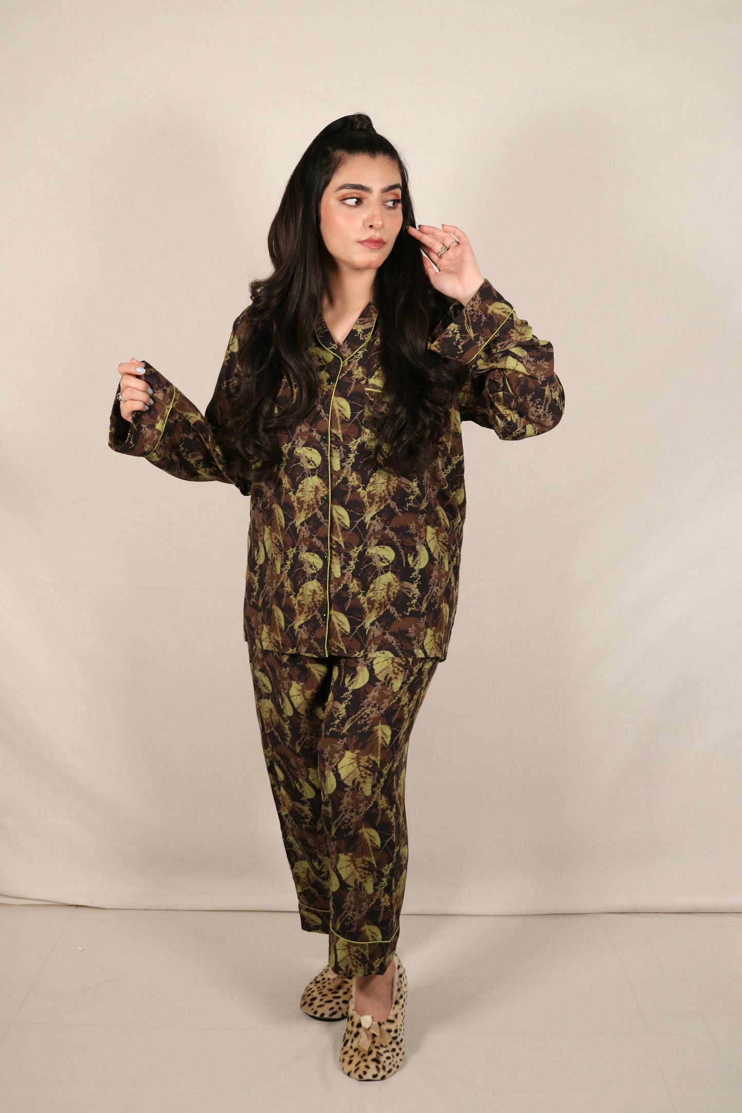 Green Forest 2-Piece Stitched Sleepwear