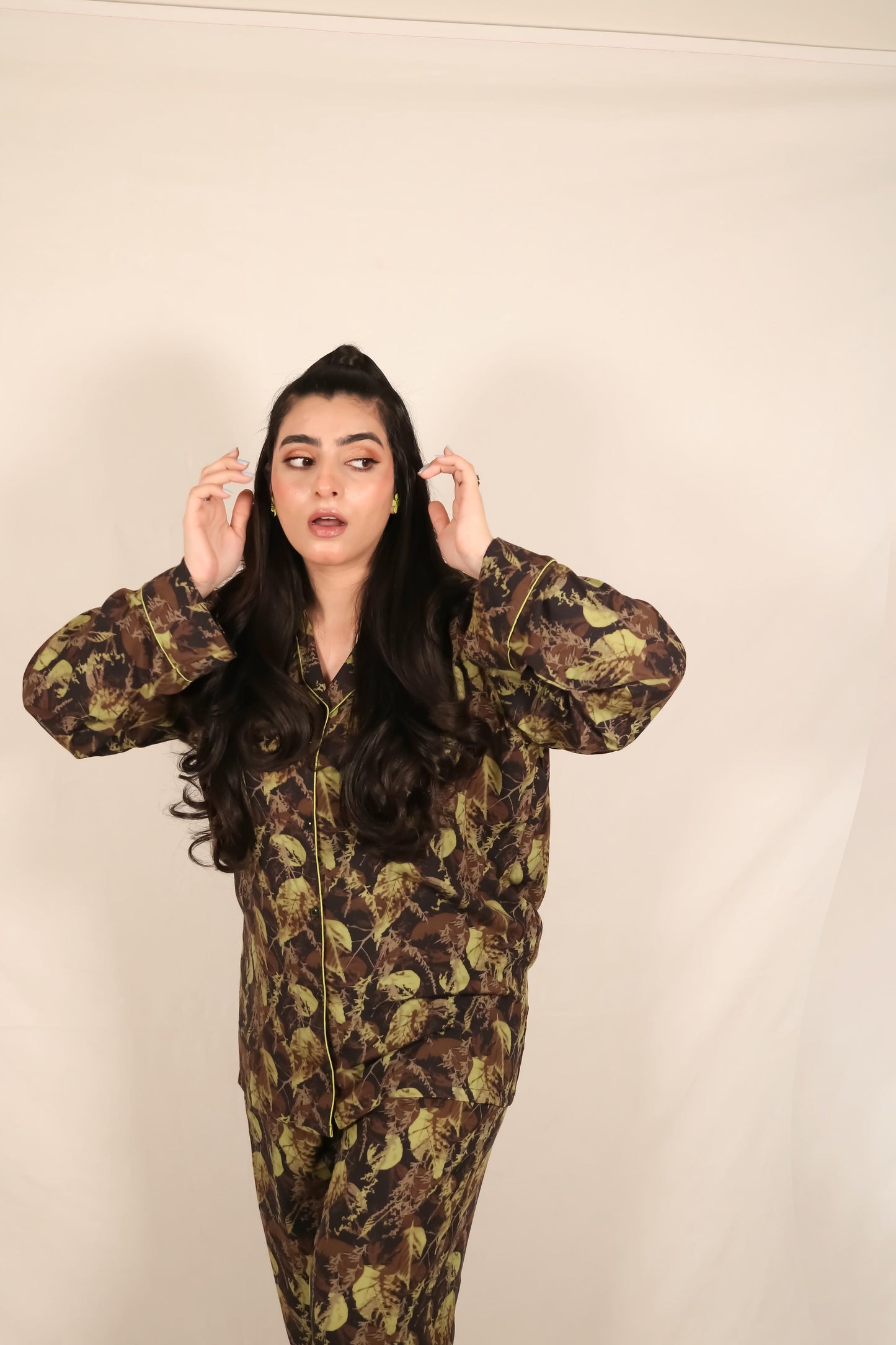 Green Forest 2-Piece Stitched Sleepwear