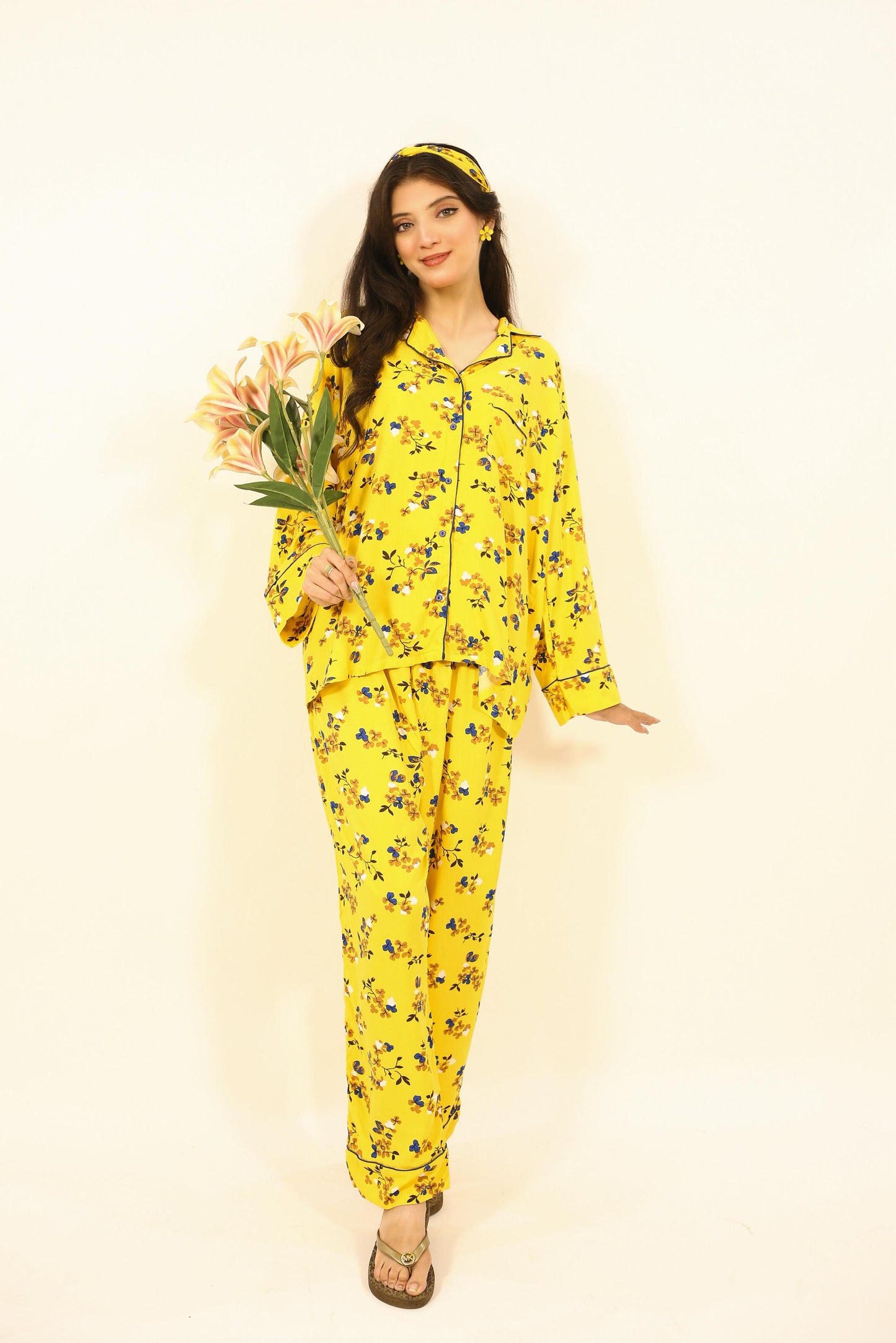 Floral Fantasy 2-Piece Stitched Sleepwear