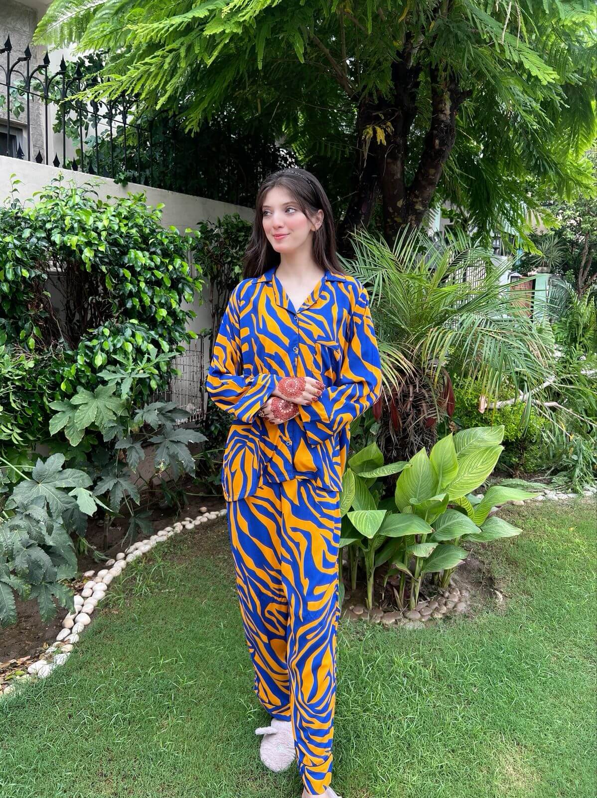 Abstract Art Print 2-Piece Stitched Sleepwear