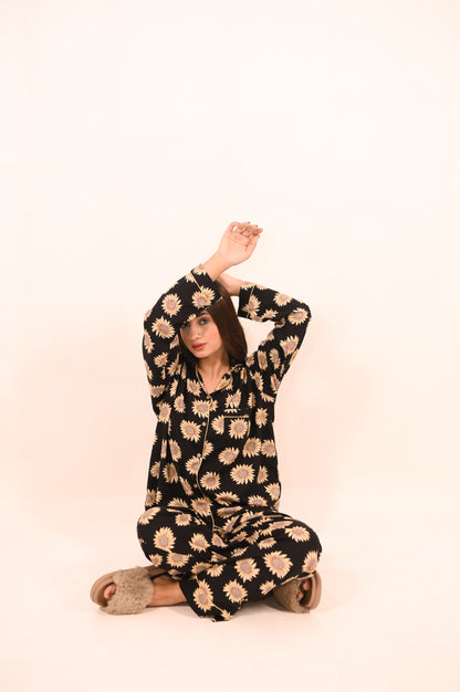 Black Sunflower – Linen Spring PJ Set