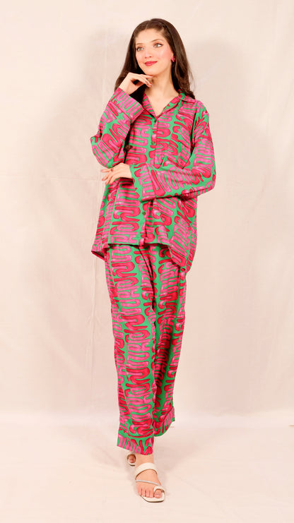 Lava Lines 2-Piece Stitched Sleepwear