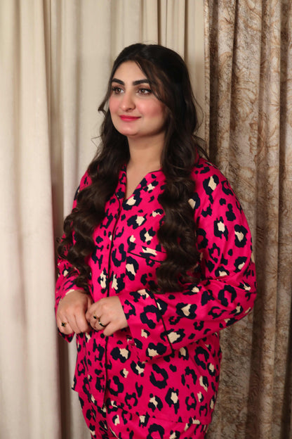 Pink Cheetah Print 2-Piece Stitched Sleepwear