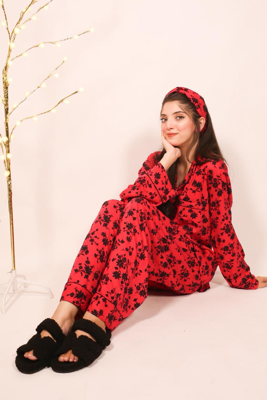 Black Flower – Marina Winter PJ Set